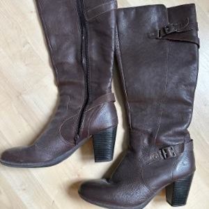 Born, Brown Leather Boots, Knee High, 9.5